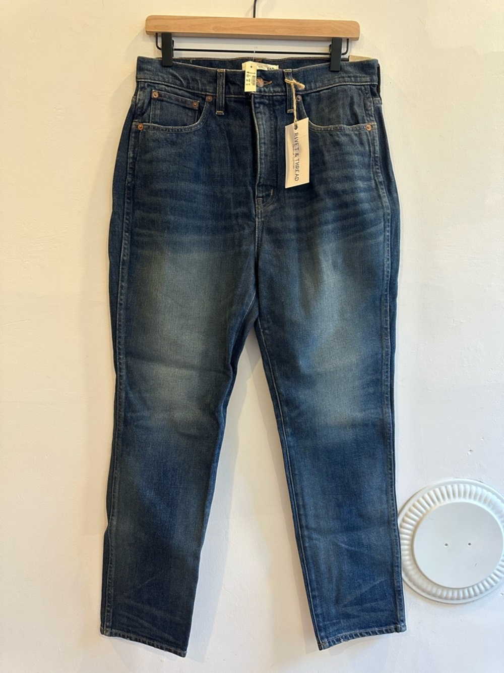 Madewell Rivet & Thread Women's Straight Leg Jeans in Dark Blue Wash